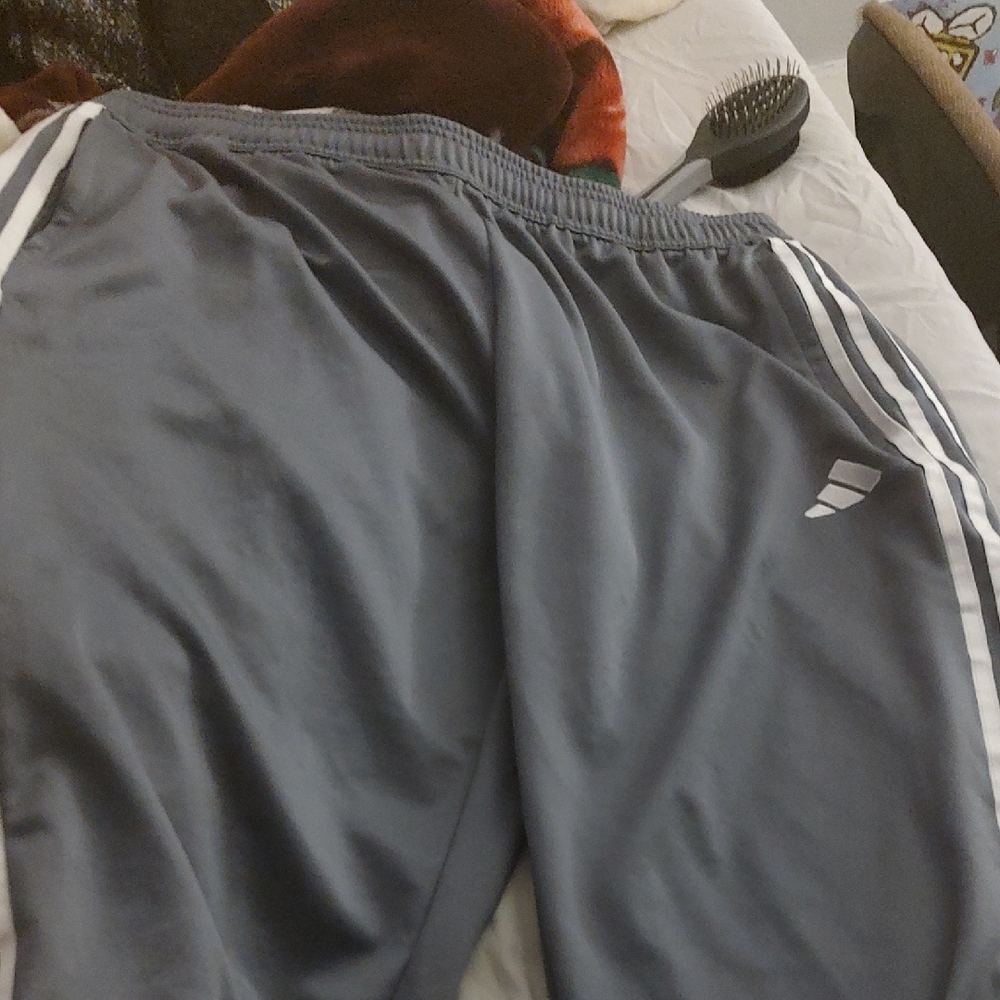 adidas Originals Gray and White Sweatpants Relaxed Fit
